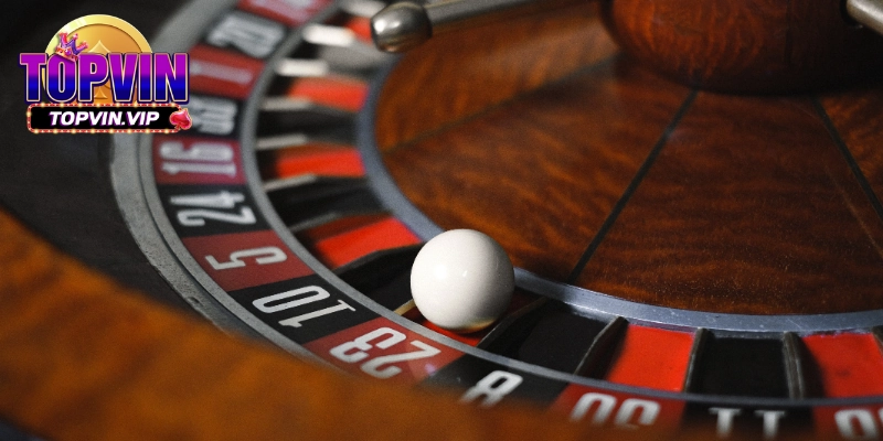 Tìm hiểu về game bài Roulette và cách chơi bài cược Roulette 2 Bài Roulette là gì?